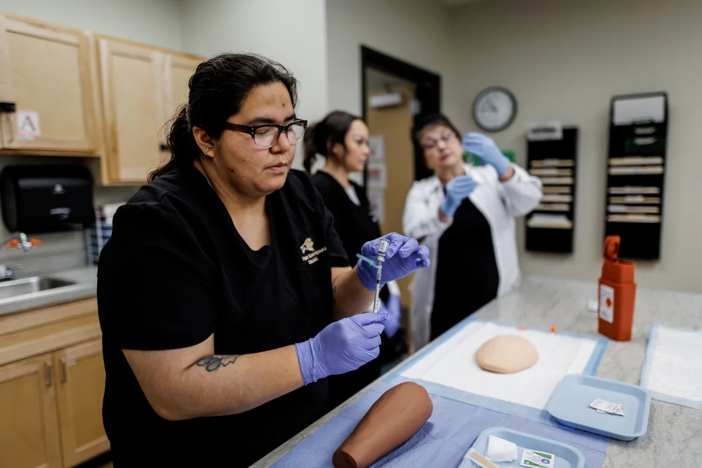 MedicalAssisting-Injection-Collection-1
